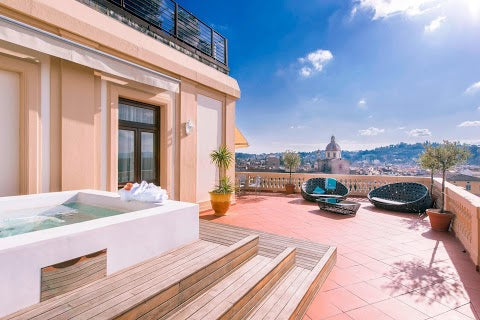Best Luxury Hotel in Florence Italy